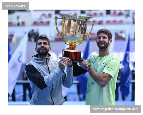 意大利双人三米板组合默契提升 成为赛事新焦点