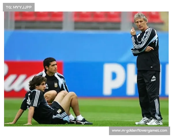 阿根廷球员艾马尔效力河床队老照片曝光 阿根廷球员艾马尔效力河床队老照片曝光